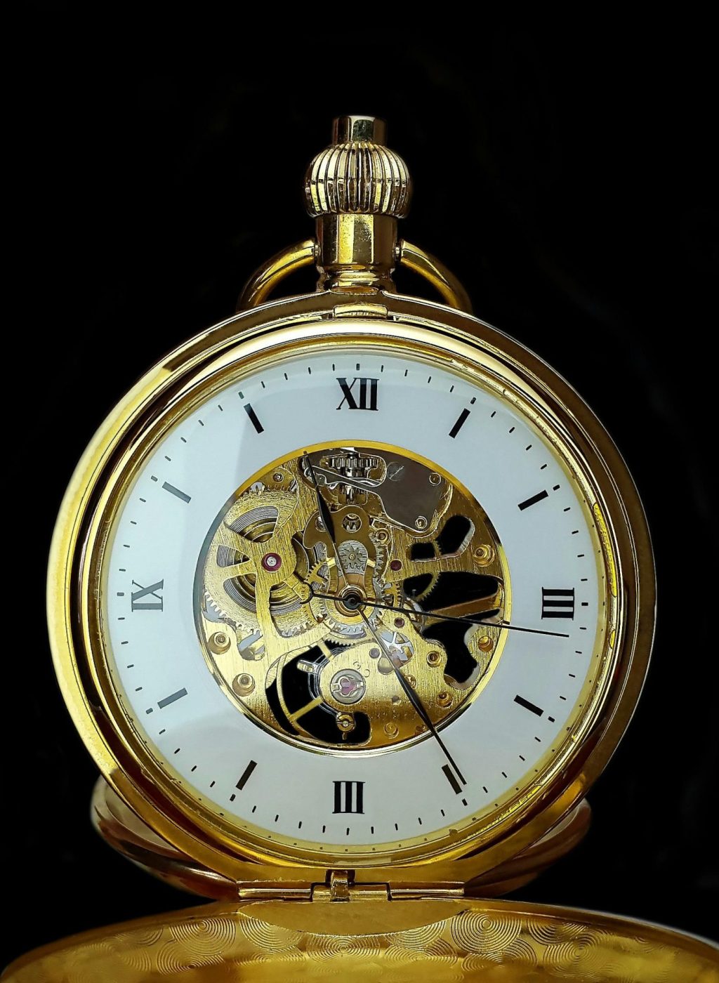 pexels-felixmittermeier-325845